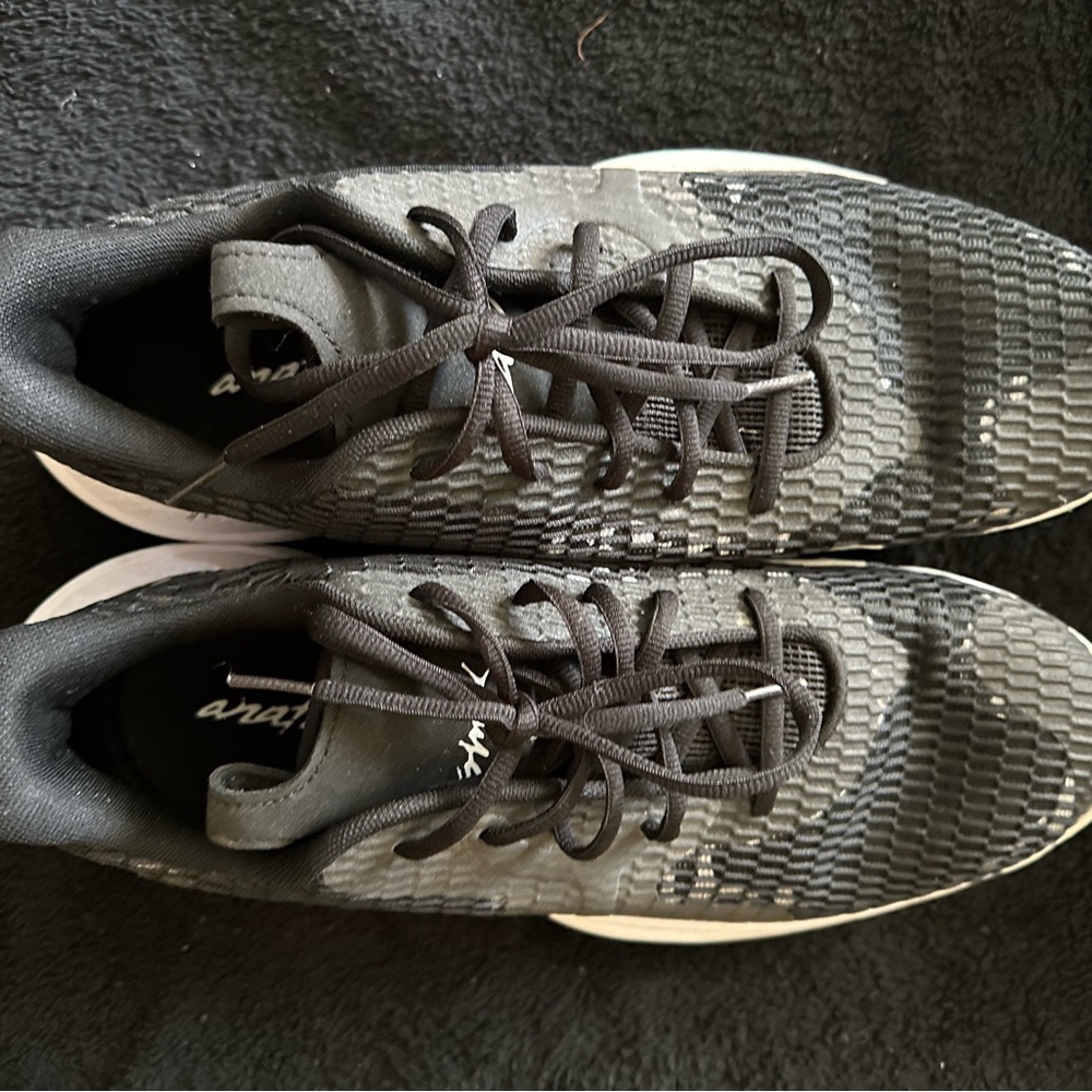 Under Armour Black and Gray Men's Athletic Shoes